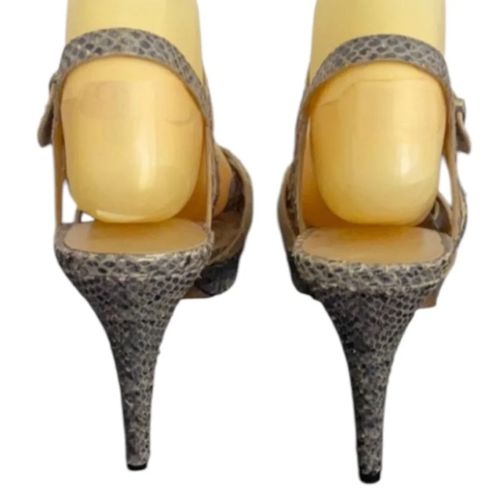 Authentic Stuart Weitzman designer leather platform heels sandals Sz 10